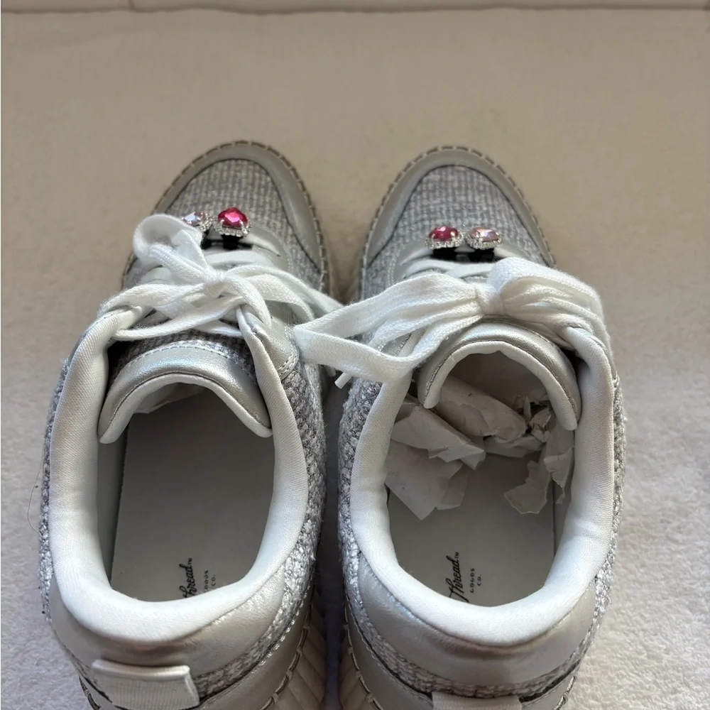 Universal Thread Lifestyle Sneakers Gray/Silver Free People shoe charm, W 9.5 - Picture 6 of 13